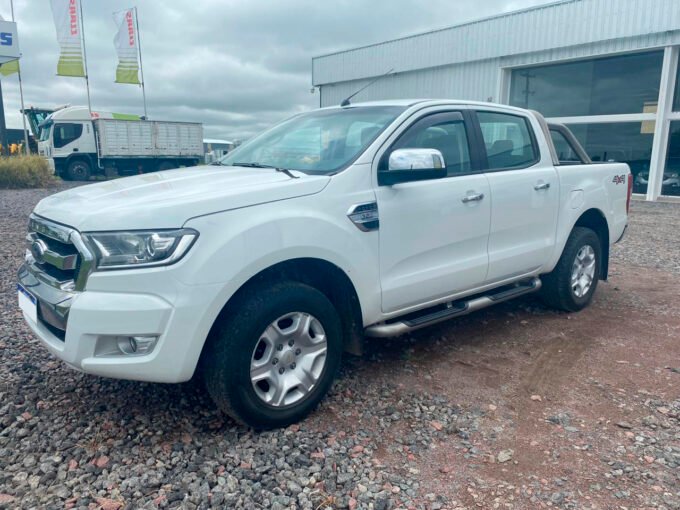 Camioneta Ford Ranger XLT - Año 2018 - Usada.