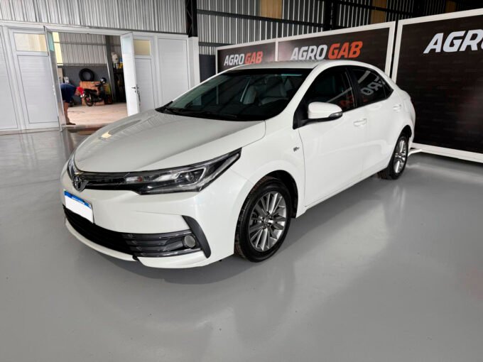 Auto Toyota Corolla Xei - Año 2019 - Usado.
