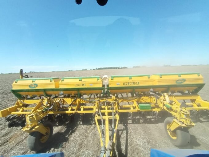 Fertilizadora SR 23 a 35 - año 2008 - Usado.