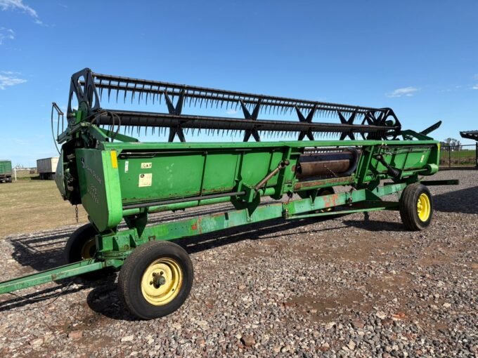 Cosechadora John Deere 1550 25 Pies - Año 2004 - Usada.