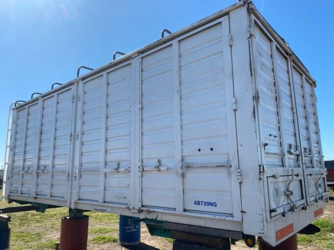 Carrocería Todo Puertas - 5,20 X 1,70 - Usada.